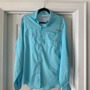 Columbia Light Aqua Men's Size Dmall Button-Front Fishing Shirt